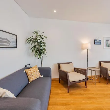 Apartment Charroque