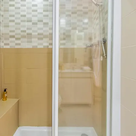 Apartment Charroque Setubal